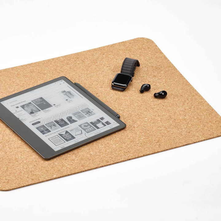 Pessoa Desk Mat