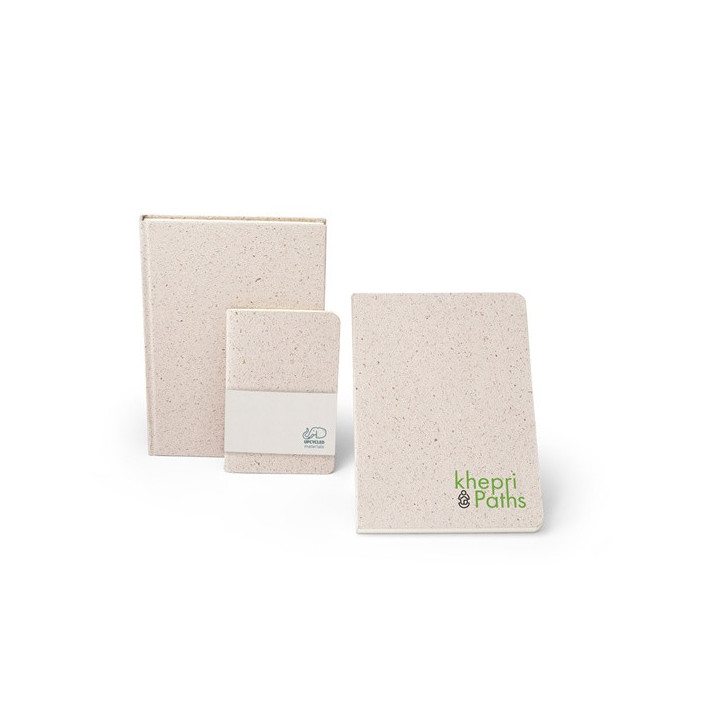 ORGANIC SEMI-RIGID. Bloco de notas A5 com capa semi-rígida fabricada a partir de matéria orgânica de elefante (80%)