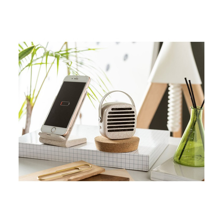 ENGLERT. Suporte para smartphone com carregador wireless super rápido 10W em ABS reciclado (70% rABS) e fibra de palha de trigo