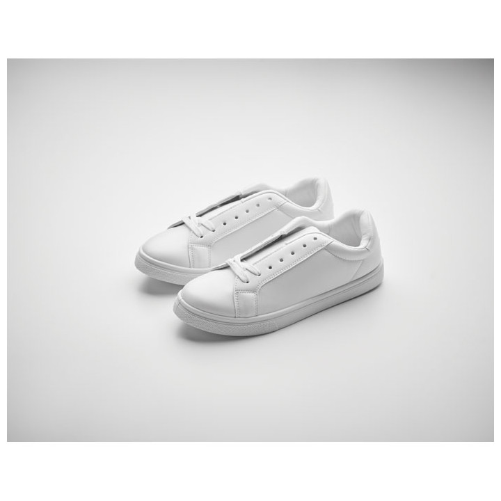 Sapatilhas em PU 38