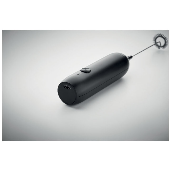 Batedor de leite elétrico