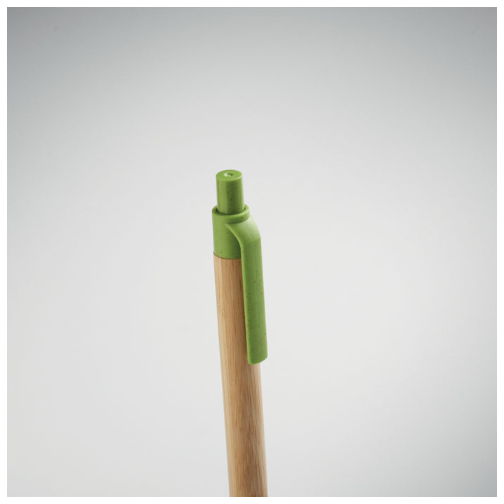 Caneta de pressão em bambu