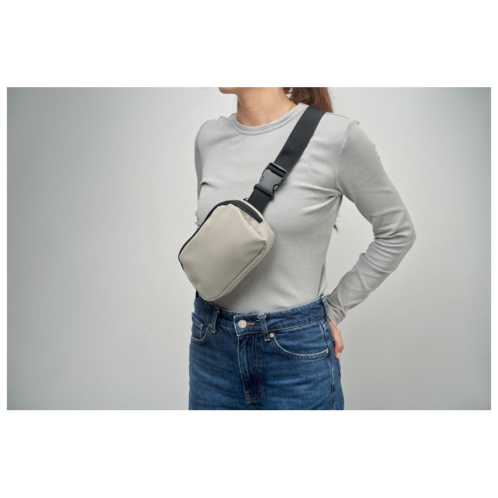 Bolsa de cintura em pol. 210D