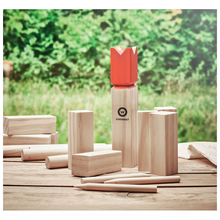 Jogo de arremesso ao ar livre